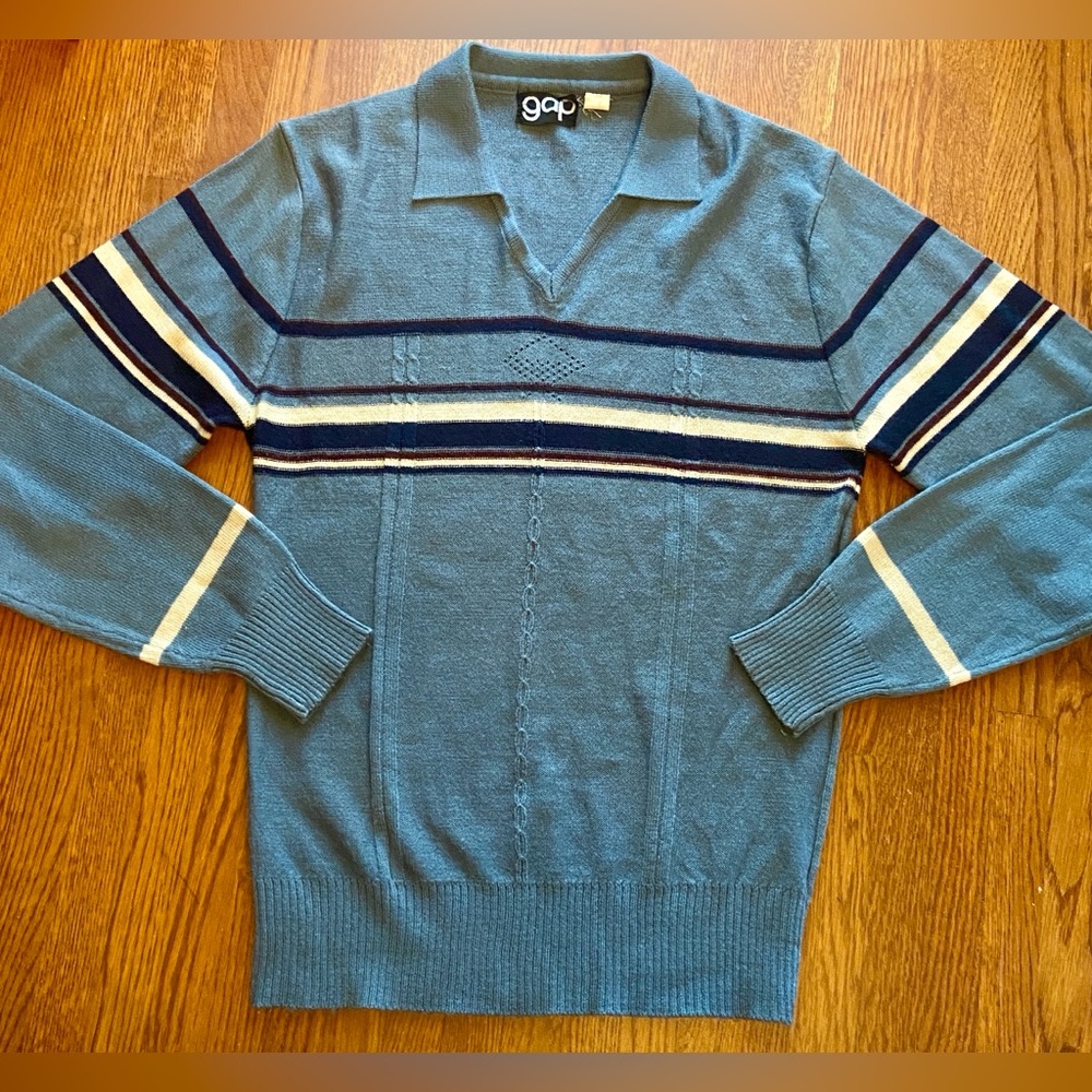 Vintage Groovy 70s GAP Collared V-Neck Polo Sweater